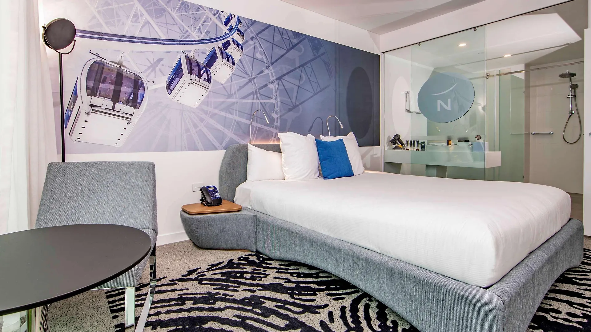 Novotel Brisbane South Bank 4*,