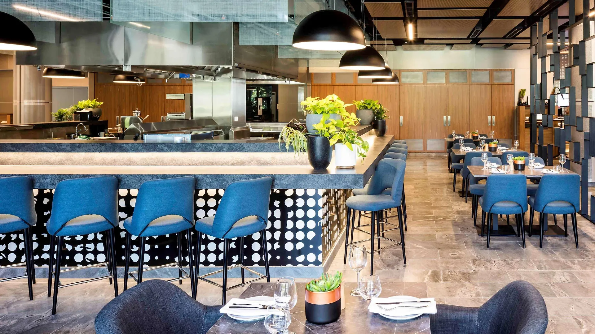 Novotel Brisbane South Bank 4*,  Australia